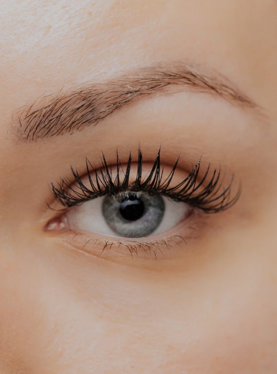 Aftercare_BL136_NaturalTouchMascara_Result_1024x1024@2x (1)